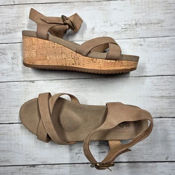 ABEO Nylah Wedge Sandal Platform Tan Leather Womens 7.5M Cork Buckle ACNW0056