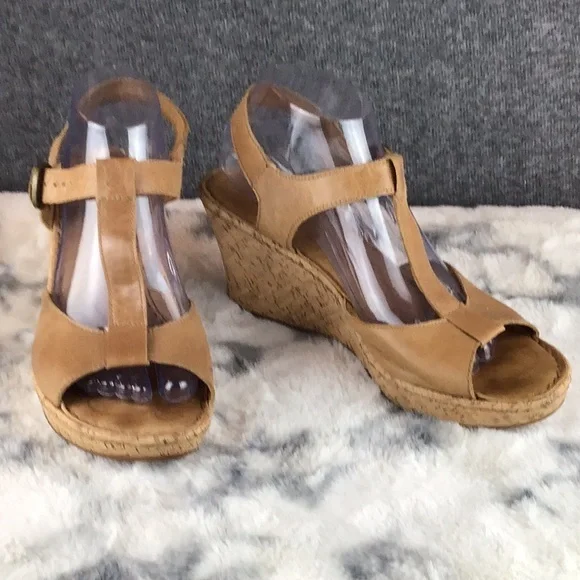 Born Leather Sandals‎ Cork Wedge T-Strap Platform Boho Wedge Sz 10