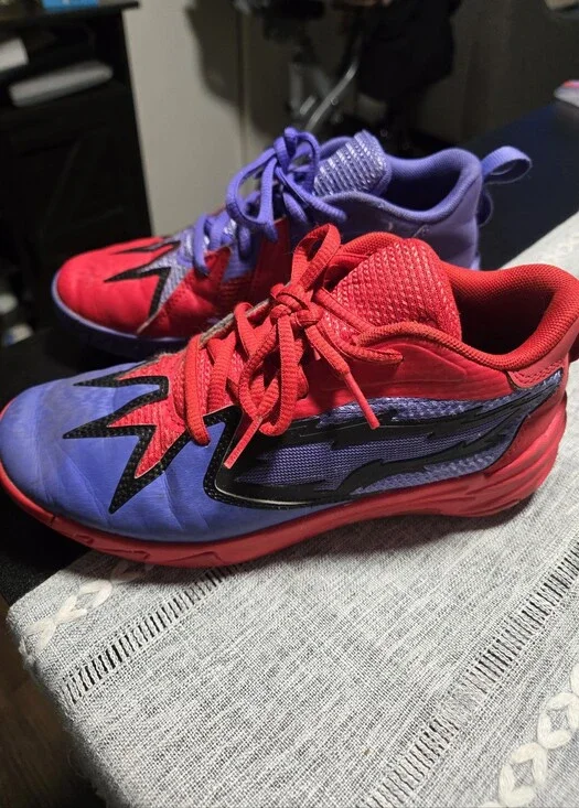 PUMA Scoot Zeros 'Pred' Basketball Shoes, Kids SIZE 3C, Purple & Red