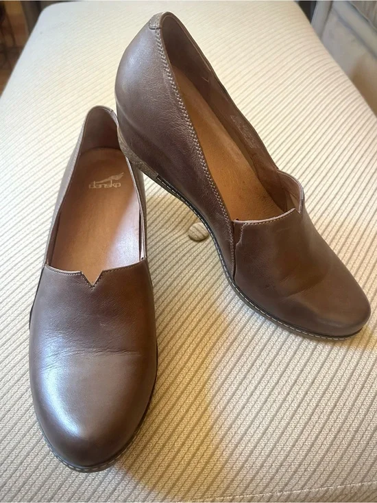 Dansko Liliana Brown Leather Hidden Wedge Shoes EU 42 US 11.5 Comfort Loafer