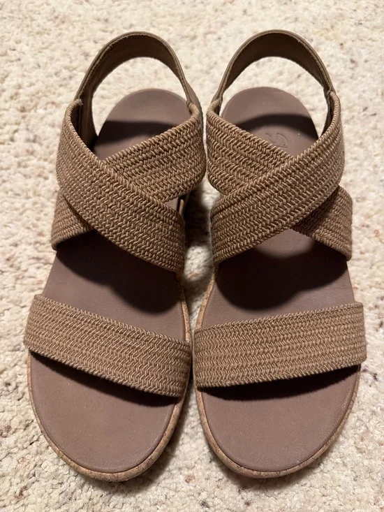 Skechers Arch Fit wedges