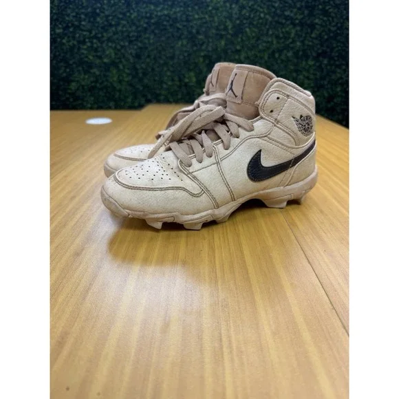 Nike Jordan 1 Mid Baseball Cleats White Black Youth 4Y HF6883-100 Fastflex