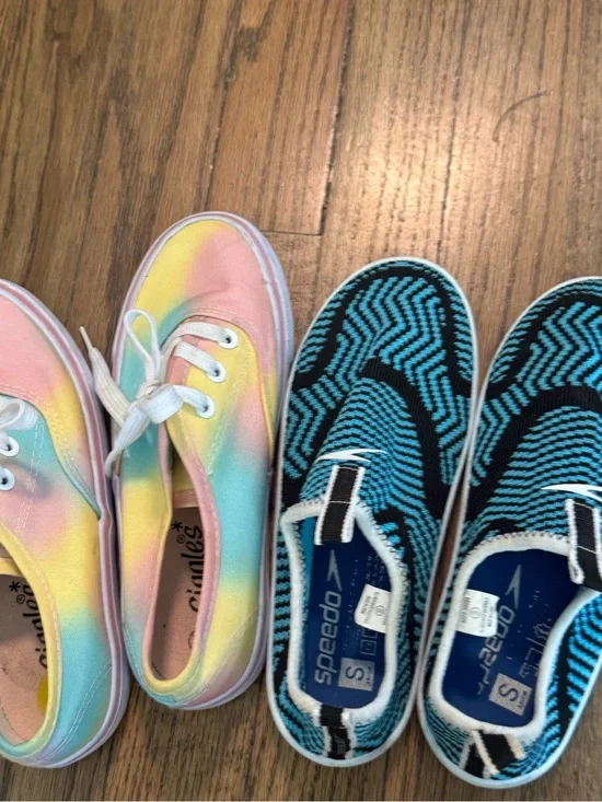 Kids shoe lot Speedo water shoes and tie dye shoes