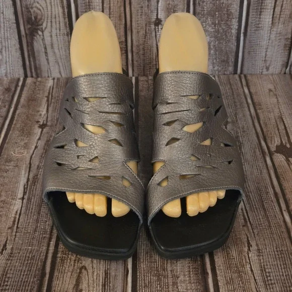 Sz 40/ 9 Womens‎ Arche Metallic Pewter Laser Cut Zigzag Wedge Slide Sandals VGUC