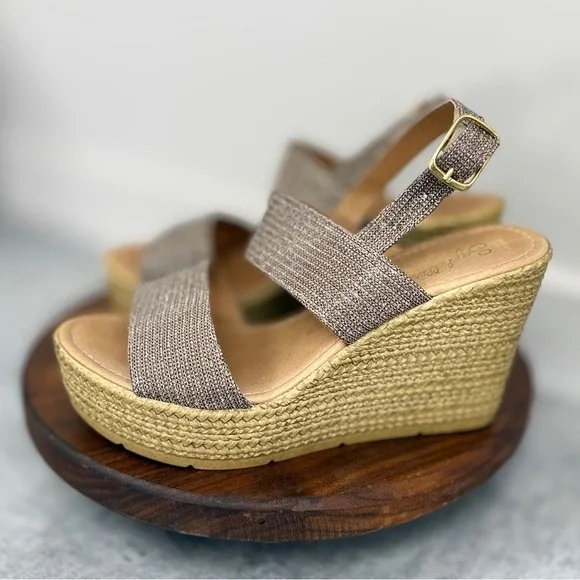 Seychelles Downtime Wedge‎ Sandals 8 1/2 Rose Gold Metallic