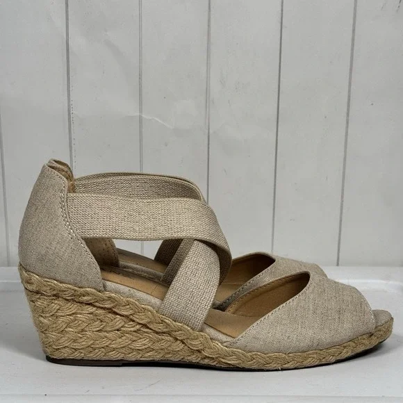 Solanz US 8.5M Helena‎ Espadrille Wedges Strappy Sandals Beige Canvas Chic Shoes