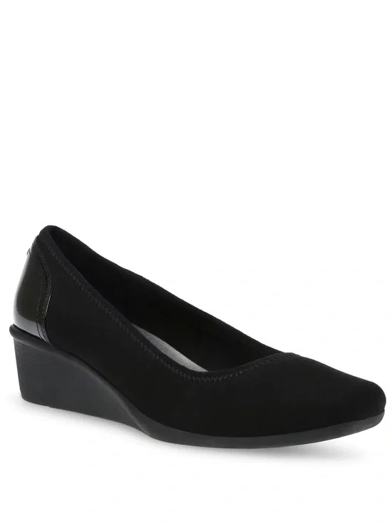 Anne Klein Women’s Wisher Flexible Sporty Wedge Pumps