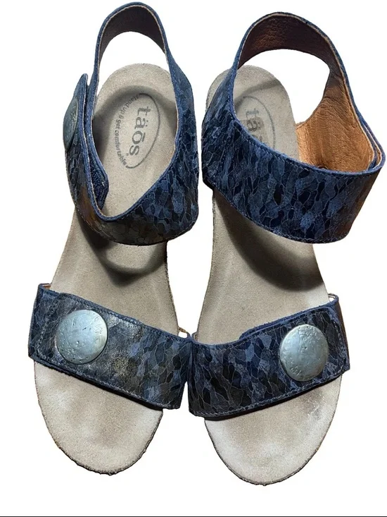 Taos wedge sandal, 9-9.5