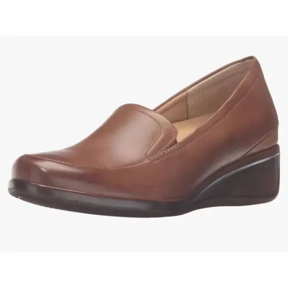 Trotters Marche slip-on wedge loafers in leather Size 6.5