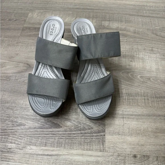 Crocs Leigh II Gray Wedge Slide Sandals