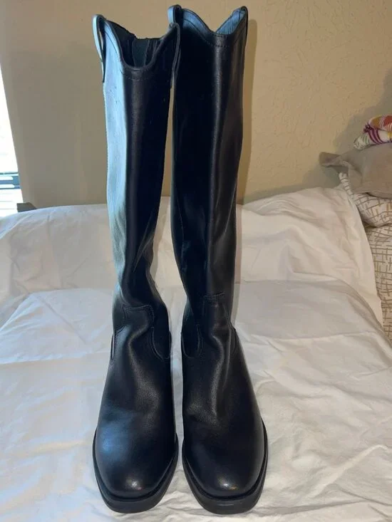 Sofft NWT Black Shelby Tall Western-Inspired Boot, Size 8.5M