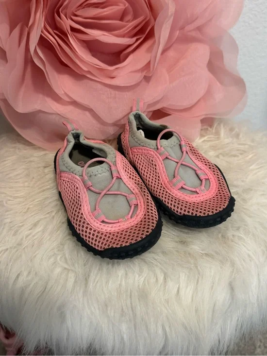 Baby Pink Mesh Water Shoes