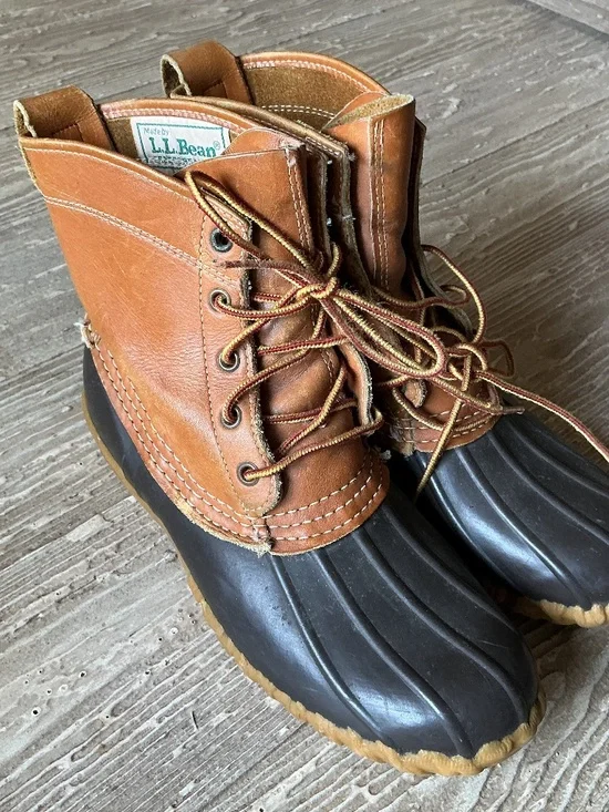 Vintage early 80s LL Bean Maine Hunting Shoe, size 7M