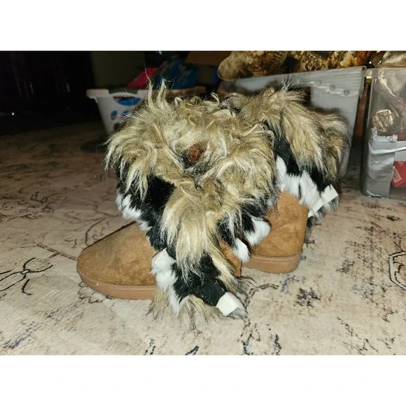 Fashion Tan Faux Suede Mid-Calf Boots with Shaggy Faux Fur Trim Size 38