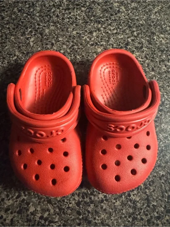 CROCS Baby Classic Clogs In Red Color Size C4