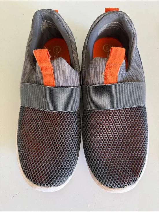 Cat & Jack Gray Mesh Slip-On Water Shoes with Orange Tabs