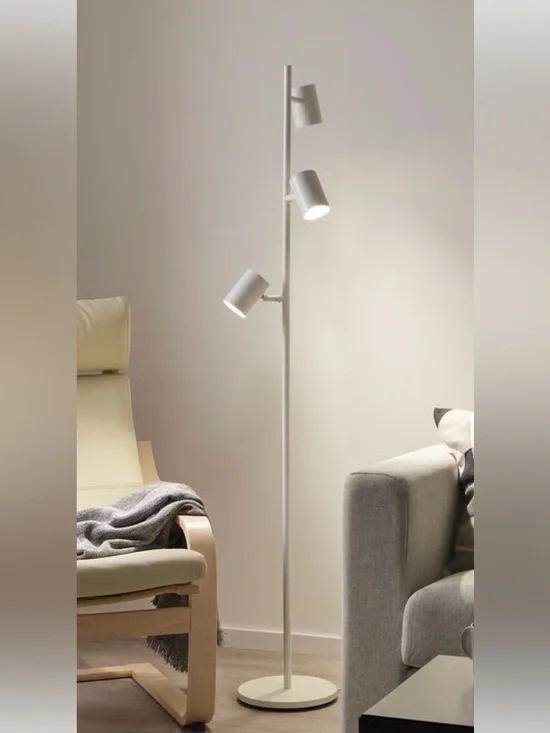 NWT Floor lamp with 3-spotlights, white