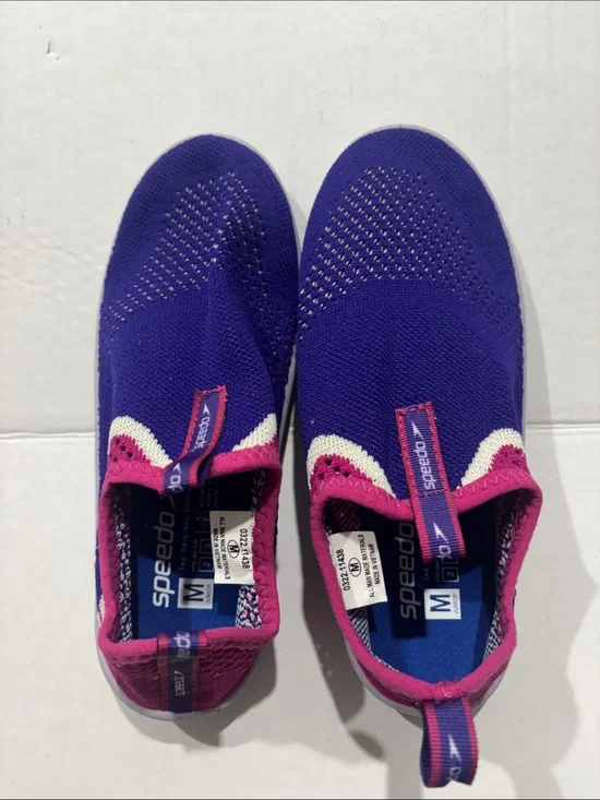 Speedo Kids Slip-On Water Shoes — Purple with Pink Accents size 2-3
