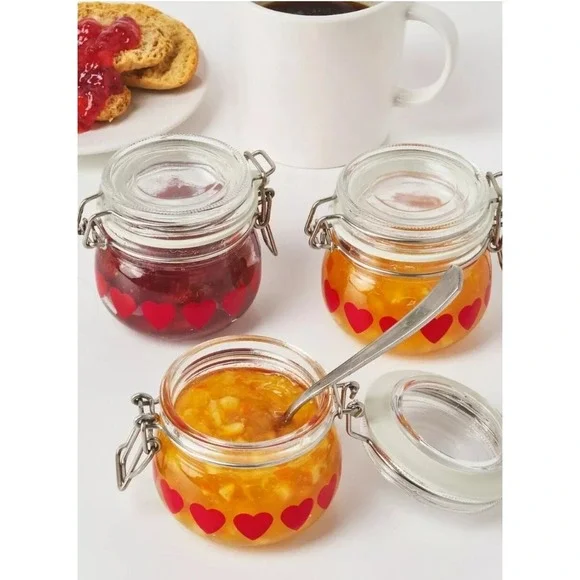 IKEA VINTER 2018 Glass Red Heart 3 Pack Jars Jar Airtight lid 4oz Preserves NEW