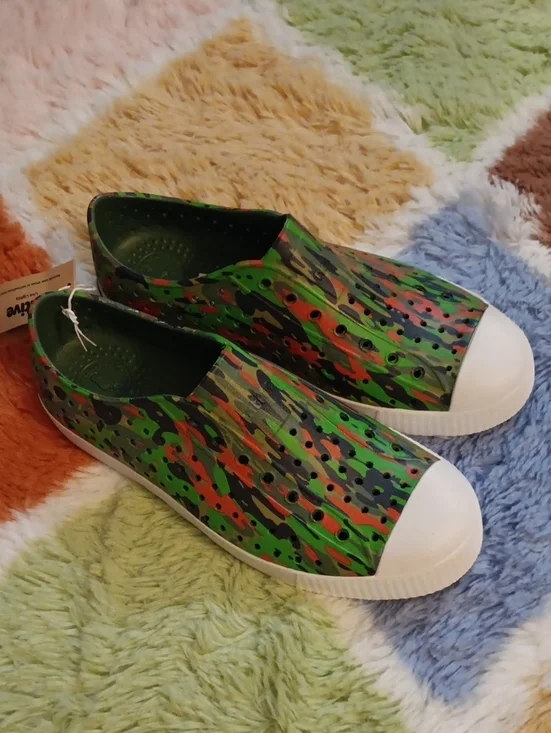 Native Slip-On Camo Water-Friendly Shoes - Green/Orange