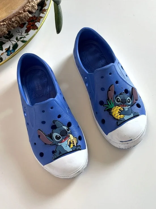 Harper Canyon X Disney Lilo & Stitch Blue Water Shoes | Size 11