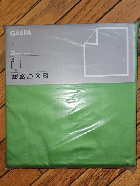 New Sealed Ikea GÄSPA Bright Green Flat Sheet - King