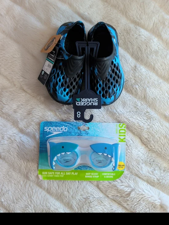 Rugged Shark Water Shoes/Speedo Swim Goggles Bundle Ages 3-6, Sz 8 NWT