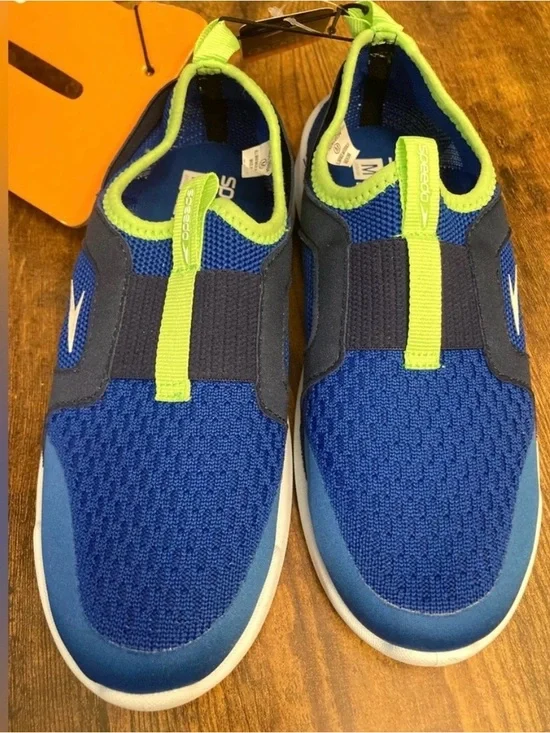 Speedo Junior Pull on Water Shoes - Blue  Size Medium (2/3) new