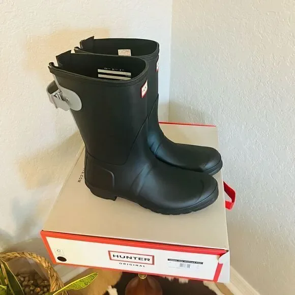 HUNTER Original Short Back Adjustable Rain‎ Boot, BLACK GRAY, Size 9, NWT