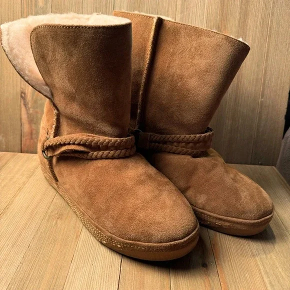 Suede Wool Lined Mid-Calf Boots Tan Ankle Strap Accent‎ size 9 Cozy Tara M Zoe