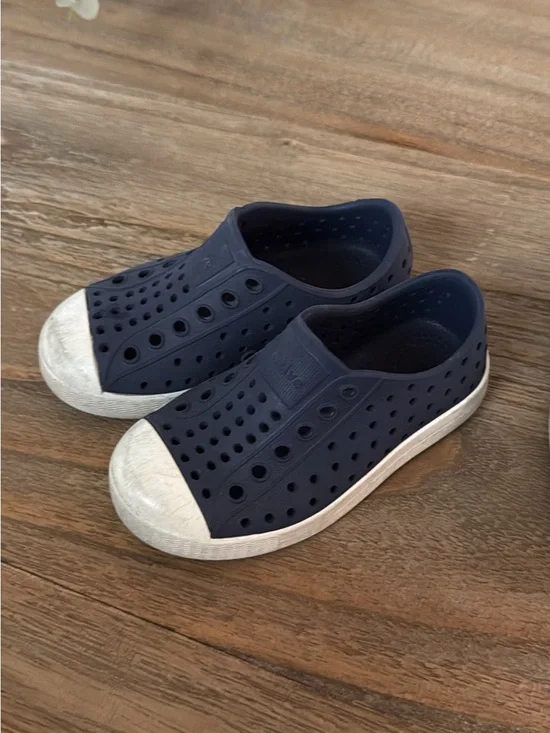 Native Shoes Kids Navy Slip-On Water Shoes with White Toe Cap