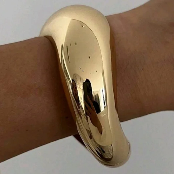 Gold Smart Bracelet