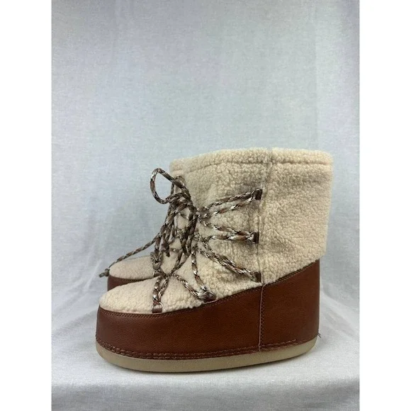Universal Thread Womens Faux Shearling‎ Moon Boots Brown Cream Lace Up Size 8