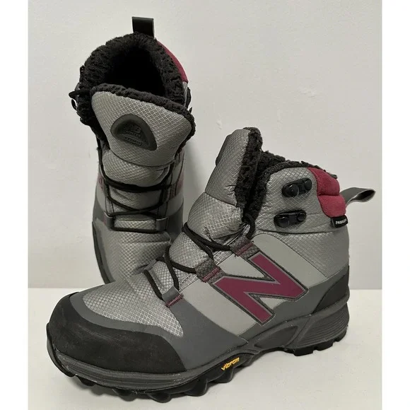New Balance Boots Primaloft Womens US‎ 7 B Vibram Soles Winter Hiking Gray Shoes