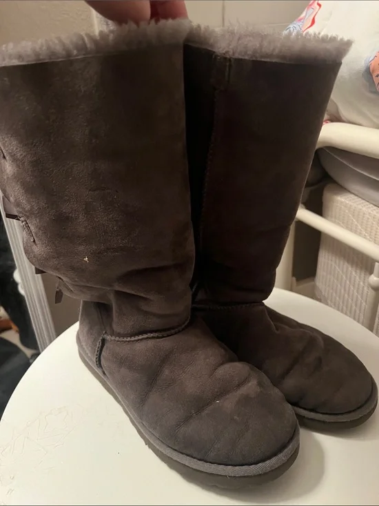 Ugg Tall Bow Boots in Dark Grey