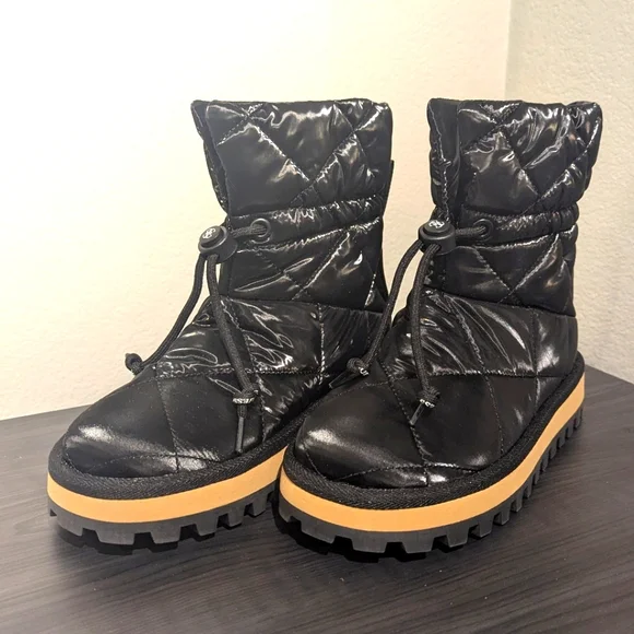 GUESS Women's Leian Ankle Booties - Size 5.5‎
