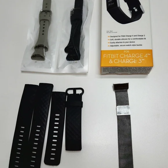 Fitbit Charge 4 & 3 Replacement Bands - Black and Gray