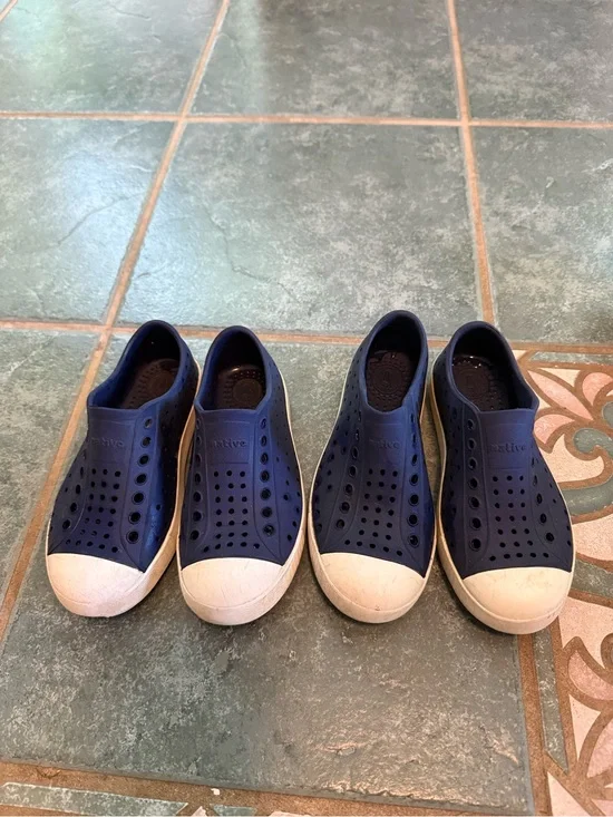 Kids Blue and Grey Natives