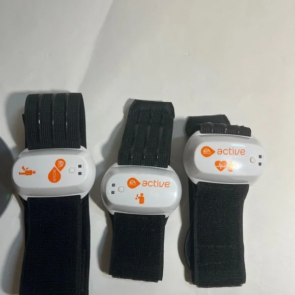EA Active Fitness Bundle Tracker Wristband Set and Game. Missing Flash Drive