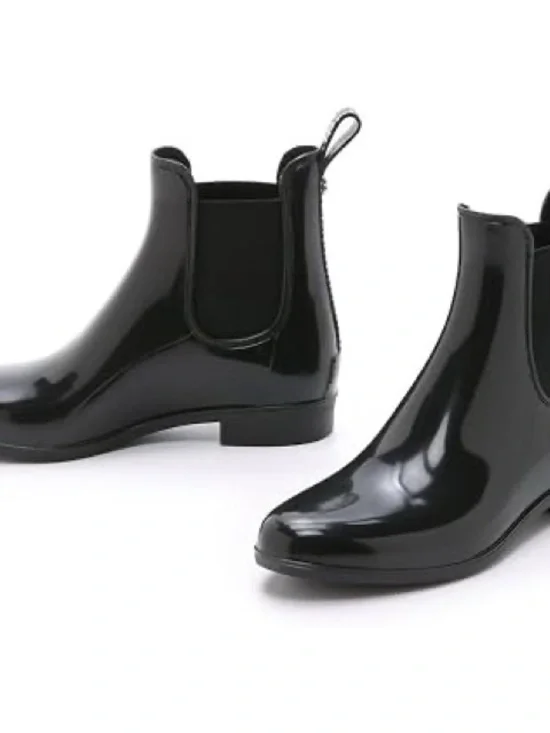 Sam Edelman Tinsley Chelsea Rain Boot 8 Black Glossy Ankle Waterproof Slip On