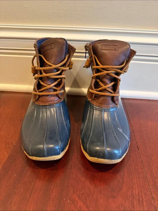 Sperry Navy and Brown Waterproof Lace-Up Boots - Size 10 Women’s