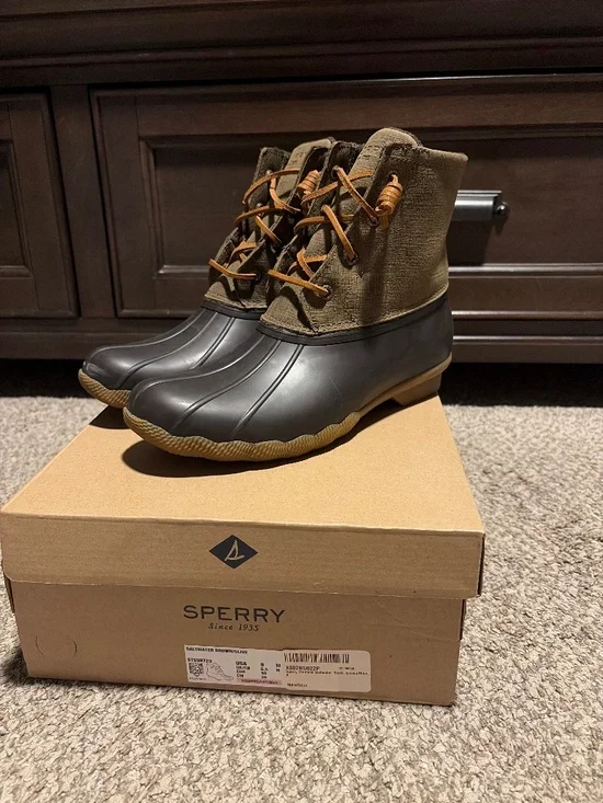 Sperry saltwater duck shoes