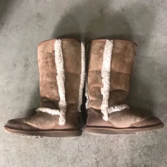 𝅺UGG Boots