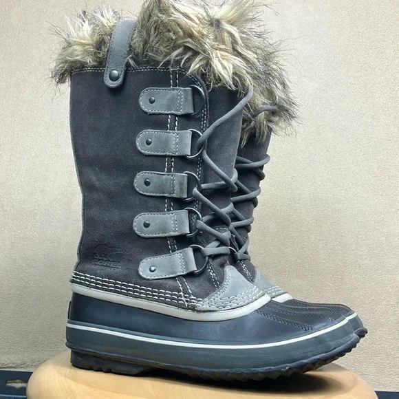 Sorel Joan of‎ Arctic Tall Faux Fur Waterproof Winter Boots Women’s size 6