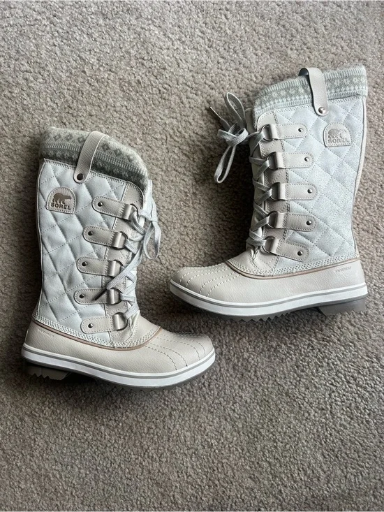 Sorel Women's Tofino II Winter Boots - Size 8 - Like New