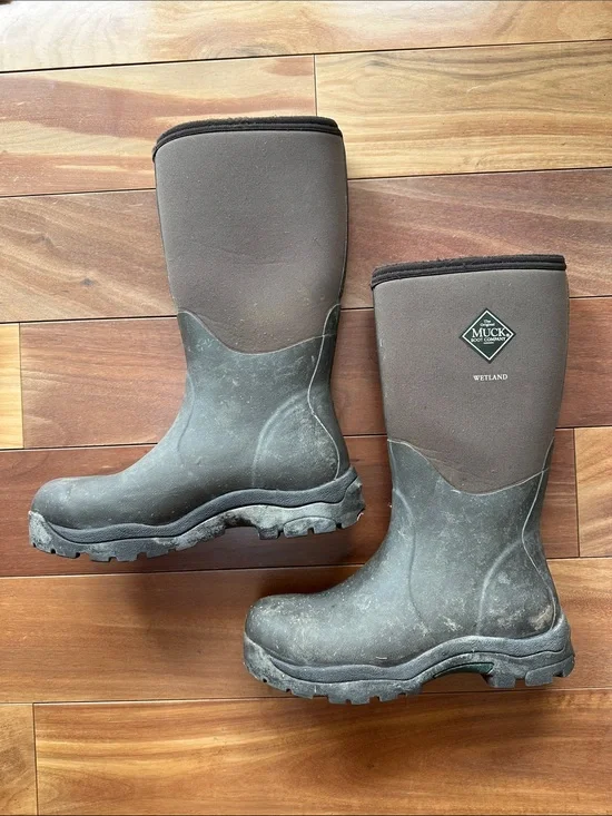 Muck Boots Tall Waterproof Wetland Neoprene Boots Dark Brown/Black Womens 8/8.5