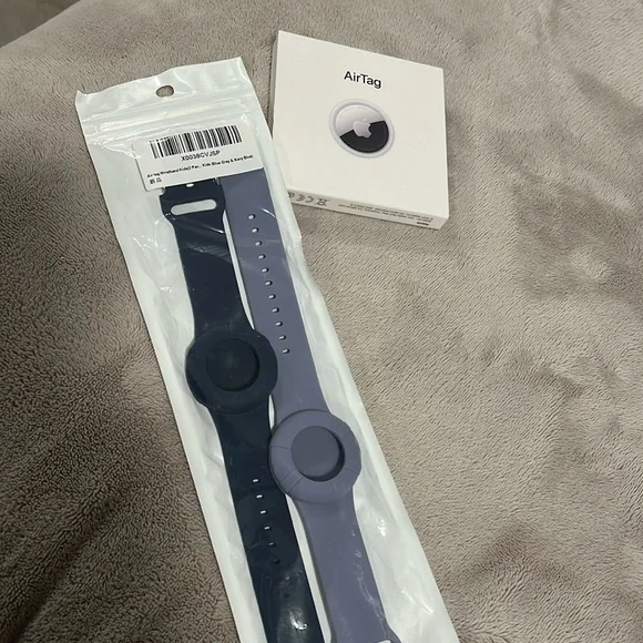 AirTag with kids wrist bands