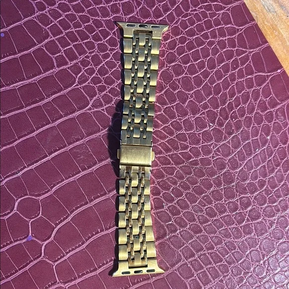 Gold Metal Wristband with Link Pattern