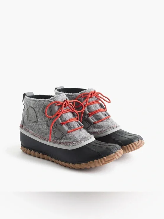 Sorel Out N About Gray Waterproof Duck Boots Ankle Winter Size 6.5