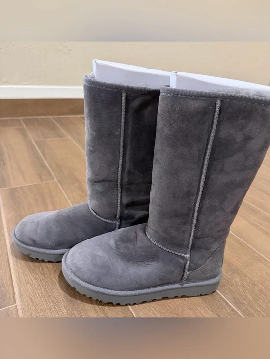 UGG Classic Tall II Grey Boots